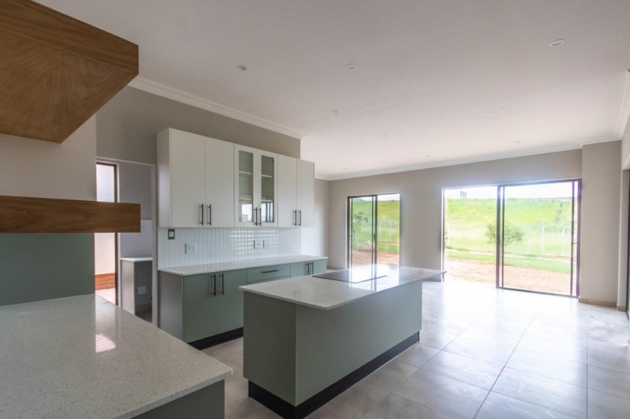 To Let 2 Bedroom Property for Rent in Xanadu Nature Estate North West